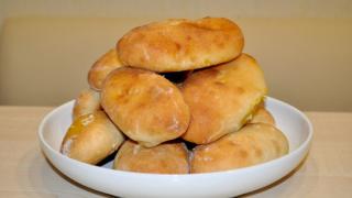 Пирожки с гороховой начинкой (постное блюдо)