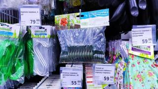 8 проверенных товаров из «Fix Price» для сада и огорода 