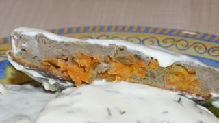 Печеночные оладьи с начинкой
