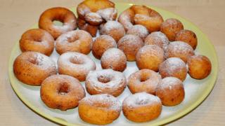 Творожные пончики