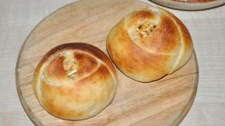Булочки-розочки с яблочной начинкой