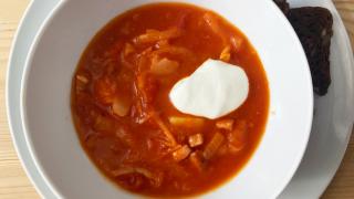Ирландский суп с капустой и беконом
