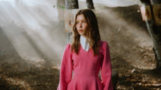 «Алиса в Стране чудес». Рецензия на новую экранизацию знаменитой сказки Льюиса Кэролла