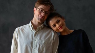 «Вот это драма!» Рецензия на тревожный ромком с Робертом Паттинсоном и Зендеей